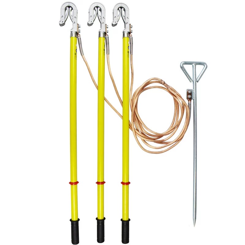 Portable earth equipment set for electrical maintenance safety